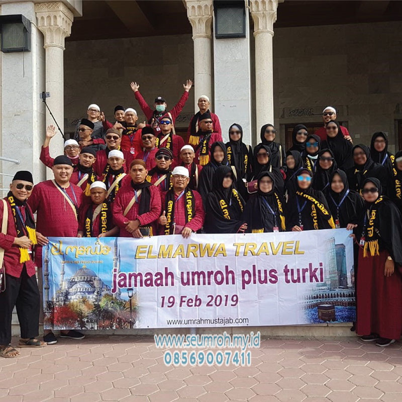 Paket Umroh 2025 Aman Dan Terpercaya
